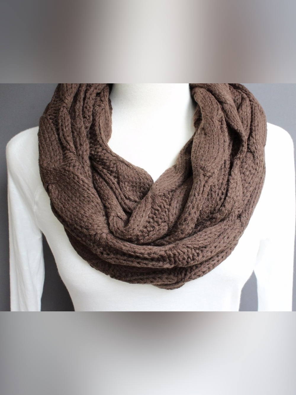 Cozy Brown Chunky Knit Infinity Scarf
